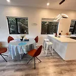 New Town House Room In Green Lane